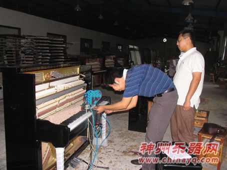 提升产业发展水平 打造德清“钢琴之乡”