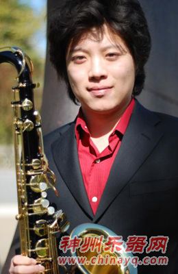 23岁大连男孩 曼妙萨克斯奏红大洋彼岸