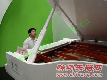 流溢在生命阳光馆的乐章