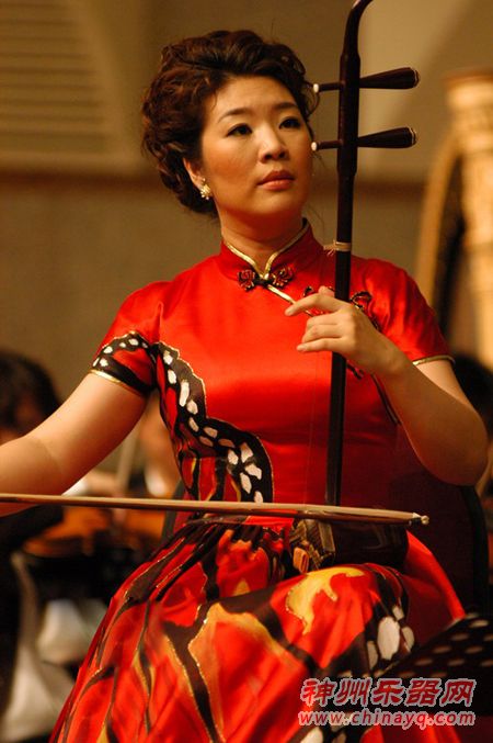 二胡演奏家宋飞天津市音乐厅师生音乐会