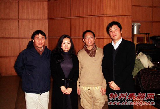 第八届金钟奖优胜者 制琴大师王正华特赠仿古小提琴