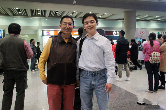 斯式名琴天津行：千万身价小提琴低调入境