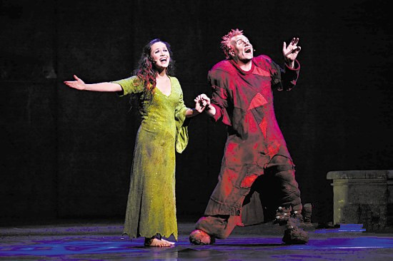 《巴黎圣母院》将来穗“跨年”