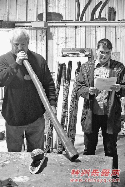 澳大利亚土著传统乐器迪吉里杜演绎自然神韵