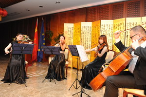 一次中国音乐之旅 一堂中国文化之课