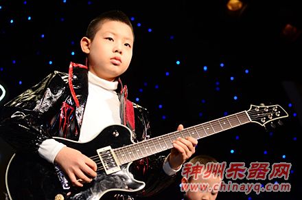 徐楚迪&法丽达FLP-30 BK一见如故