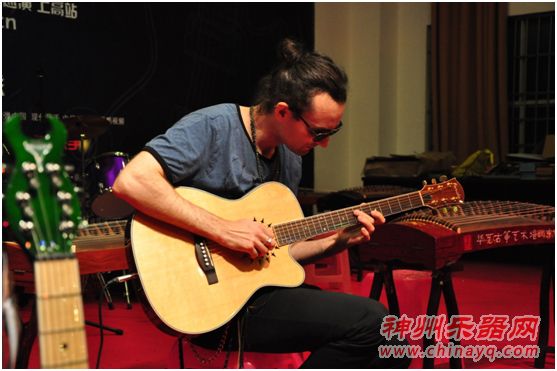 2012 Farida 乐动中国上高站现场直击