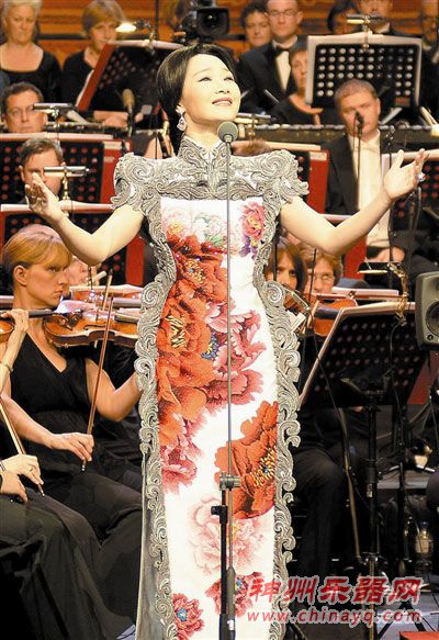 吕薇伦敦唱民歌小调《化蝶》极具清新江南风格