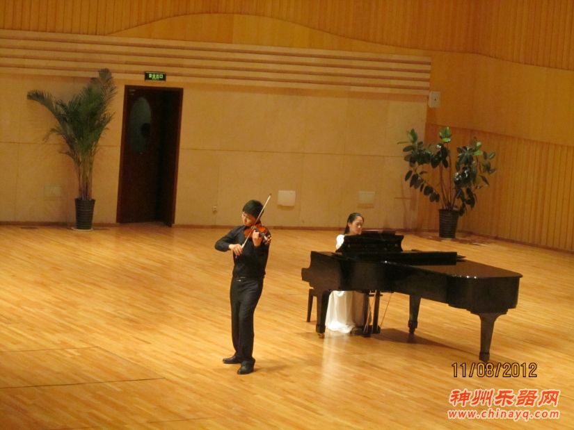 因为爱&mdash;&mdash;陈建新从艺40周年师生小提琴音乐会演绎爱与感恩的交响