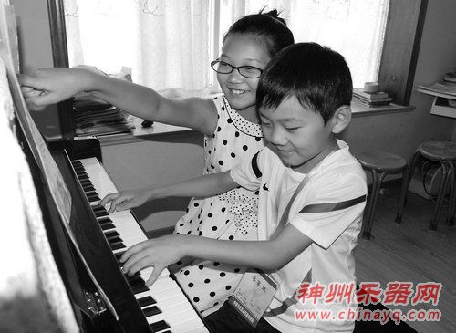 泰州这两娃厉害，全国钢琴大赛摘金