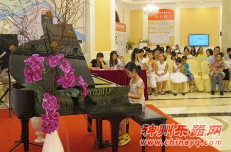 少儿文艺钢琴大赛在佳兆业·金域天下隆重举行