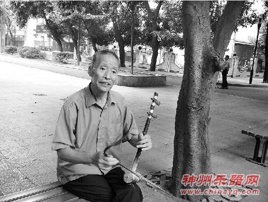 沙县东霞新村:京胡高手蔡方年的幸福生活