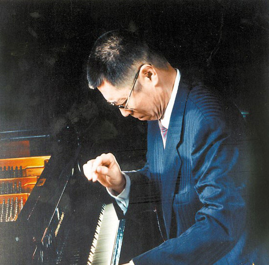 刘诗昆盛中国携名琴奏雅乐 中秋前夜同台共奏