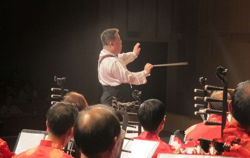 舟舟执棒普洱大型民族音乐会