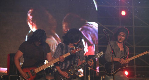 东海音乐节圆满落幕 唐朝乐队精彩压轴首日