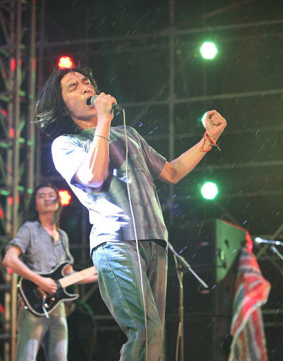 东海音乐节圆满落幕 唐朝乐队精彩压轴首日