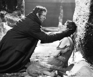 《悲惨世界》震撼人心的现场演唱效果