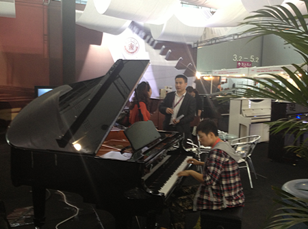 2013年广州乐器展维也纳钢琴完美演绎百年制琴精髓