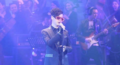 钢琴才子李照与戴玉强飚高音