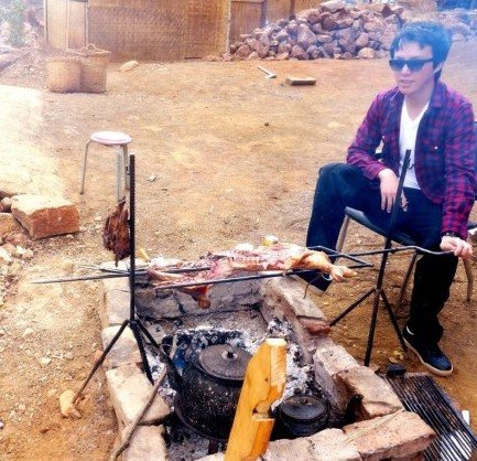 李云迪微博打趣称自己是“新丐帮钢琴家”