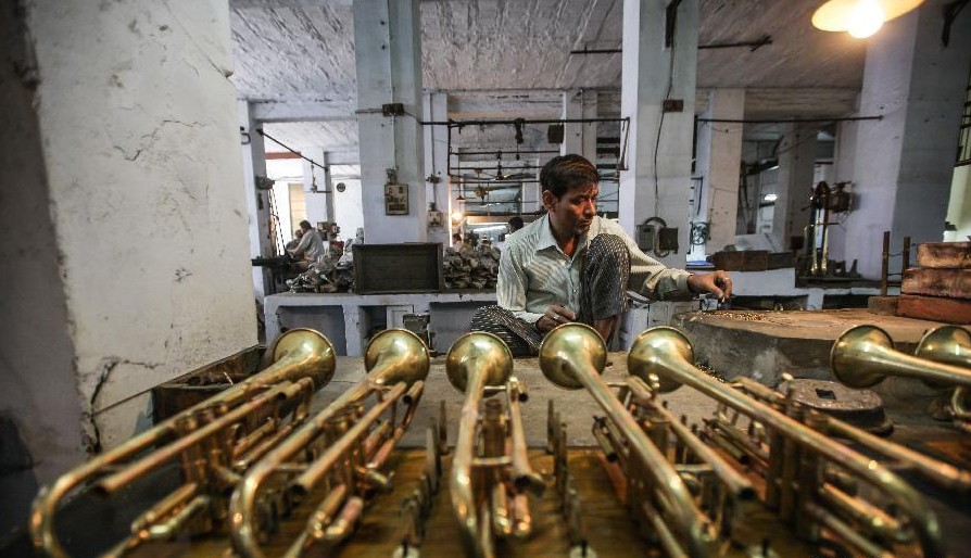 印度的乐器作坊里 乐器之乡——密拉特