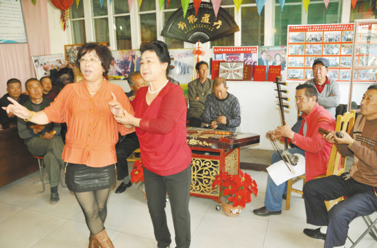 配备音响乐器 推动文化发展