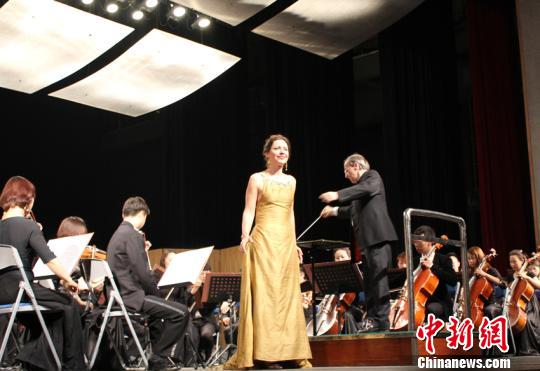 中法音乐家昆明共同演绎西方古典名曲