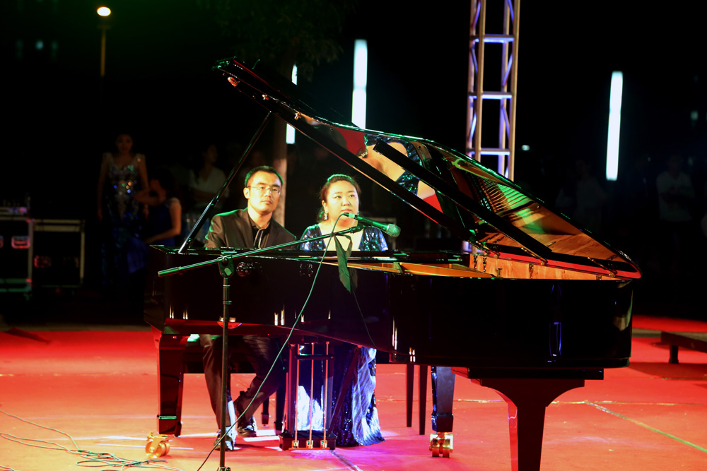 上海站巡礼—华师再掀热浪