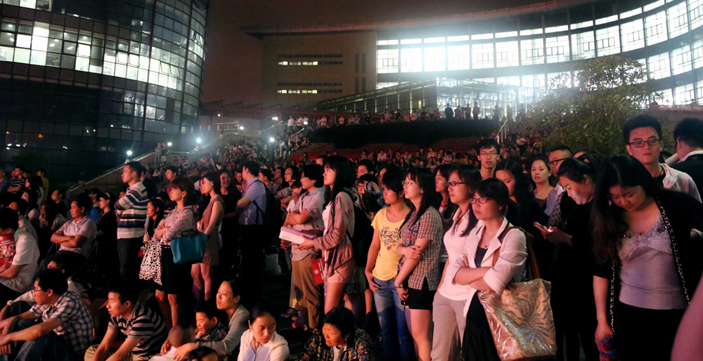 上海站巡礼—华师再掀热浪