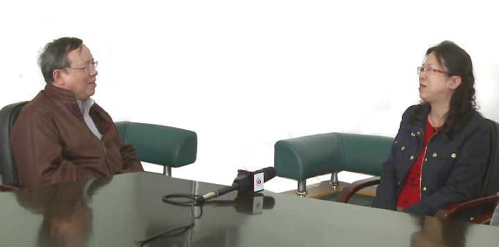 “中国音乐‘小金钟’奖--长江钢琴第一届钢琴比赛”名家访谈录