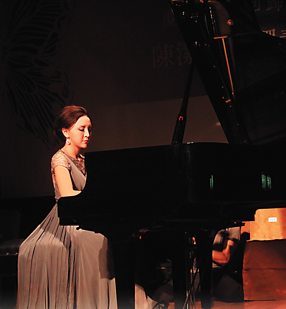 钢琴家陈洁把民族音乐用钢琴的形式带给全世界