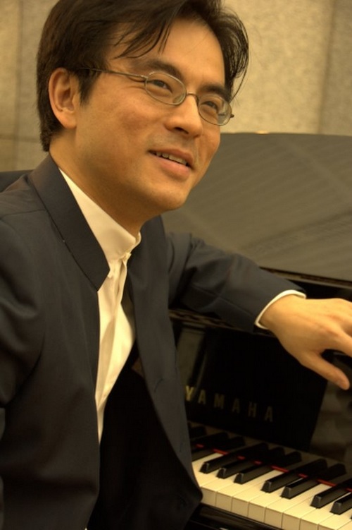 专访著名作曲家钢琴家高平 不期而遇的琴声