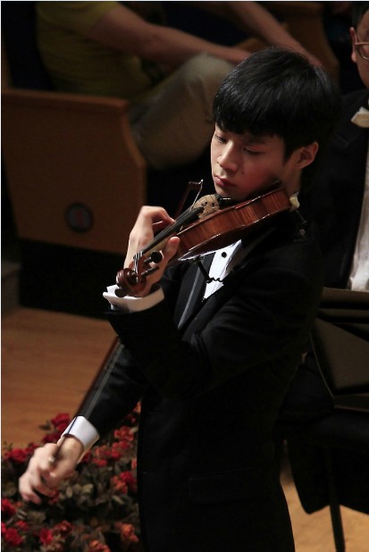 “金钟奖”获奖者汇聚宜昌浓情演绎——“金钟之星”音乐会（一）