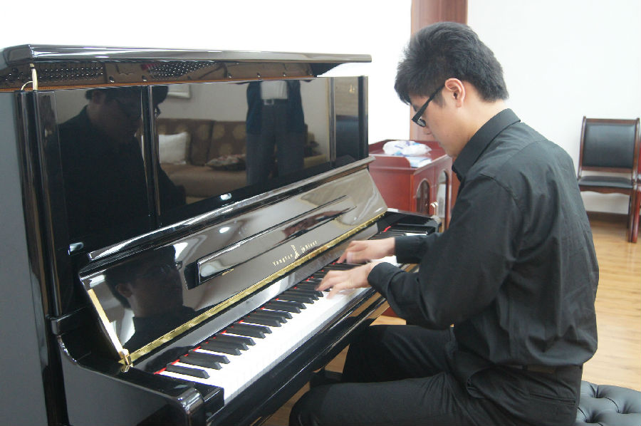 中国音乐“小金钟”奖——长江钢琴第一届全国钢琴比赛复赛 宜昌展开精彩角逐