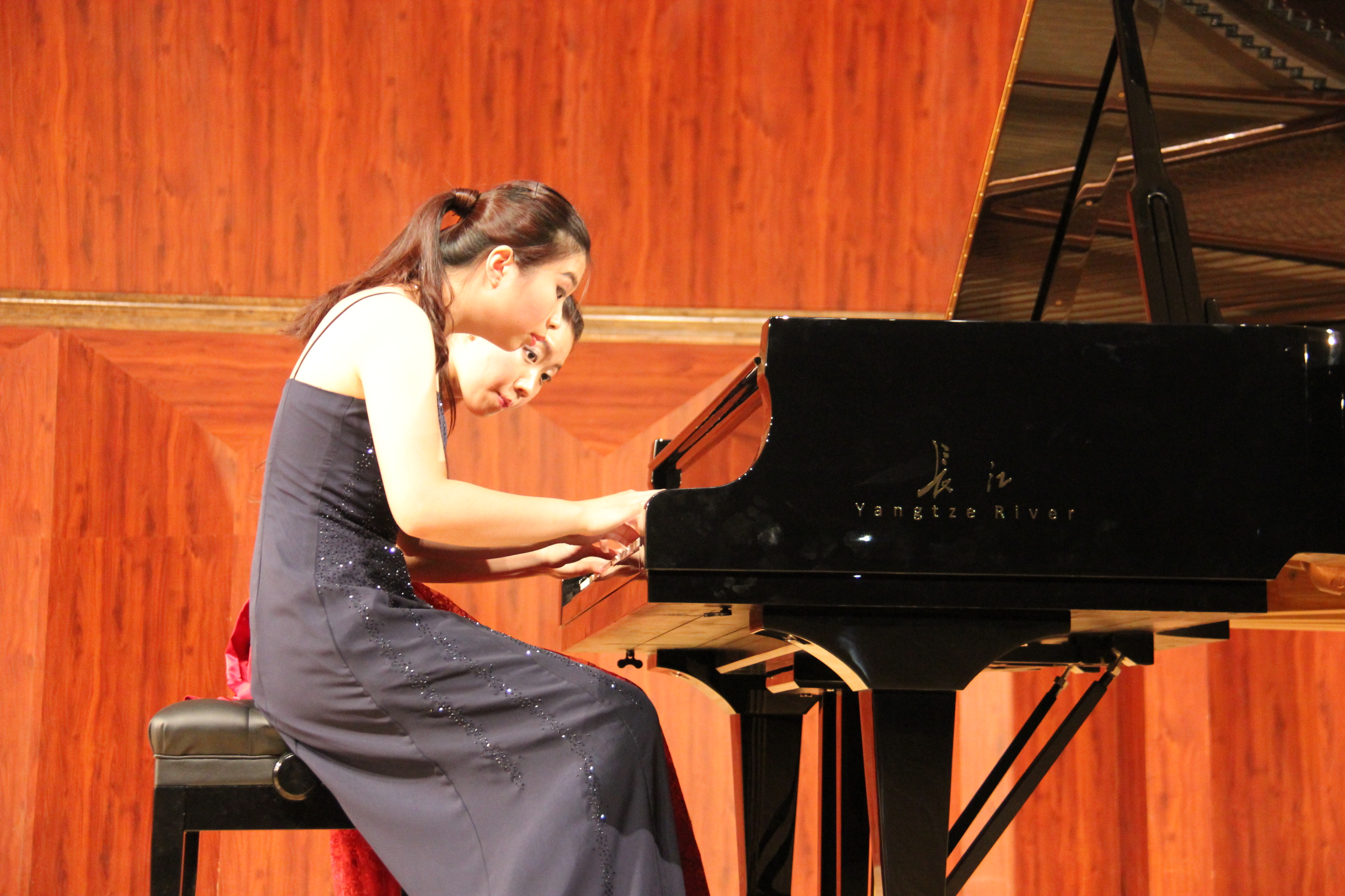 钢琴教育家但昭义教授全国讲学贵州站起航