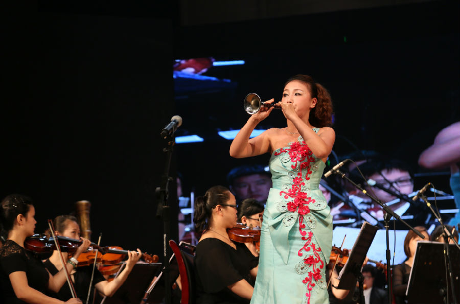 盛世金钟飘佳音  群星荟萃耀宜昌 ——“金钟之星”历届金钟奖获奖者音乐会拉开帷幕