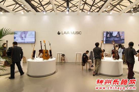 现场为你展示2015上海乐器展 LAVAGUITAR展位盛况