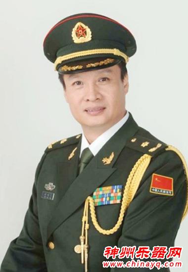 那些春晚军旅歌手 彭麻麻居首位