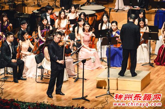 著名小提琴家黄奕领衔星海音乐学院新年音乐会