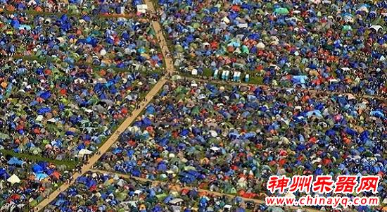 世界乐迷大派对 2015英国格拉斯顿伯里音乐节开幕