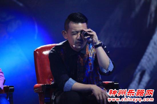 周董一秒化身“好奇宝宝” 那英两秒猜中“蒙面大咖”