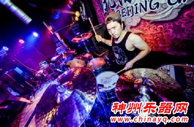 最佳舞台 鼓手吴京桐正式成为Ludwig鼓代言人