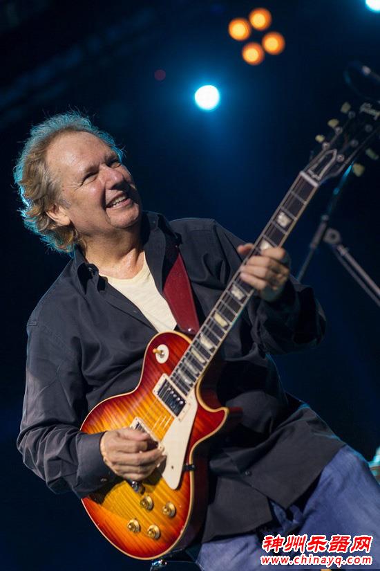 吉他大师Lee Ritenour巡演重现无数经典