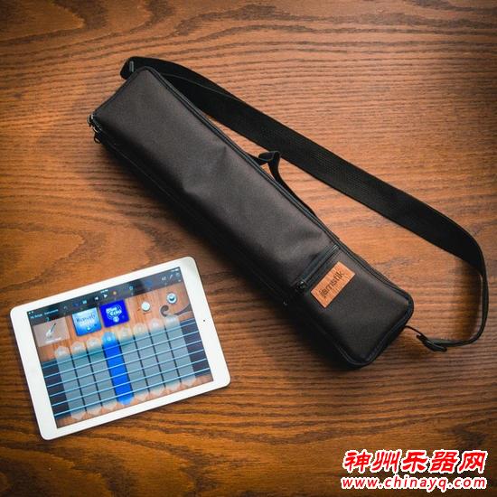 智能吉他Zivix JamStik+ 追踪你的手指位置