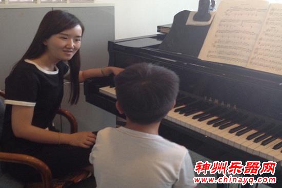 12年钢琴教学研究 长沙女教师填补儿童钢琴教育空白