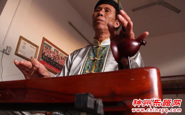 “海味”乐器 独弦琴