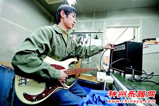 武汉造乐器奏响欧美