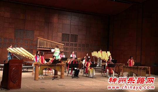 美国辛辛那提新年音乐会完美演绎中西方乐器合奏