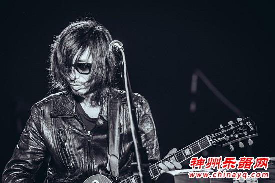 谢天笑:如果不是音乐,我要么进监狱,要么是个黑社会人文