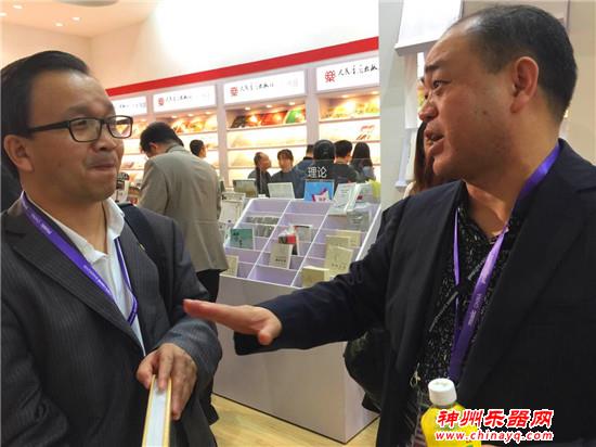 新老朋友相聚上海展，开拓更宽领域合作